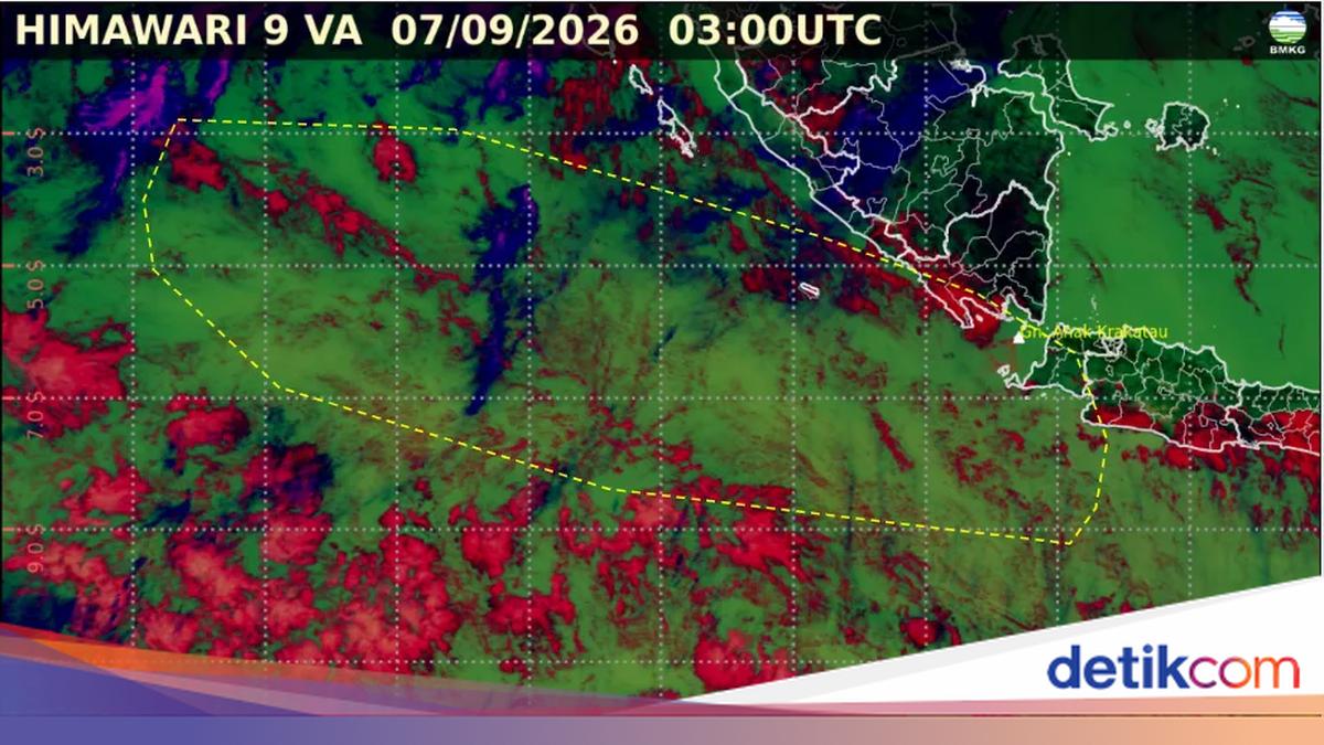 Abu Vulkanik Anak Krakatau Mengarah ke Barat Daya, Berikut Penampakannya dari Satelit