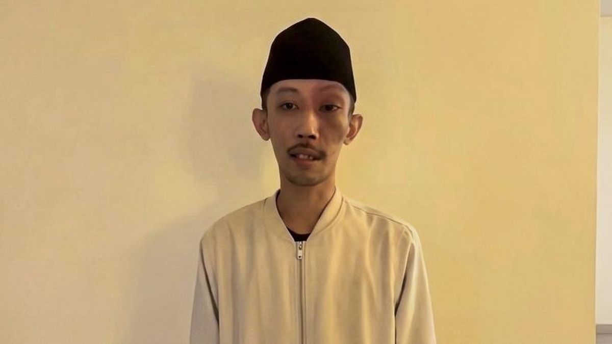 Anggota DPRD Jember Minta Maaf Setelah Terekam Bermain Game dan Merokok Saat Rapat