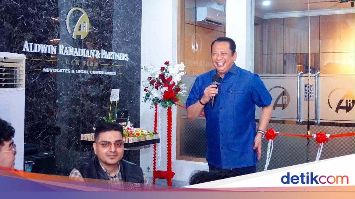---
Bamsoet Menekankan Pentingnya Independensi Advokat di Tengah Tekanan Publik dan Politik

---