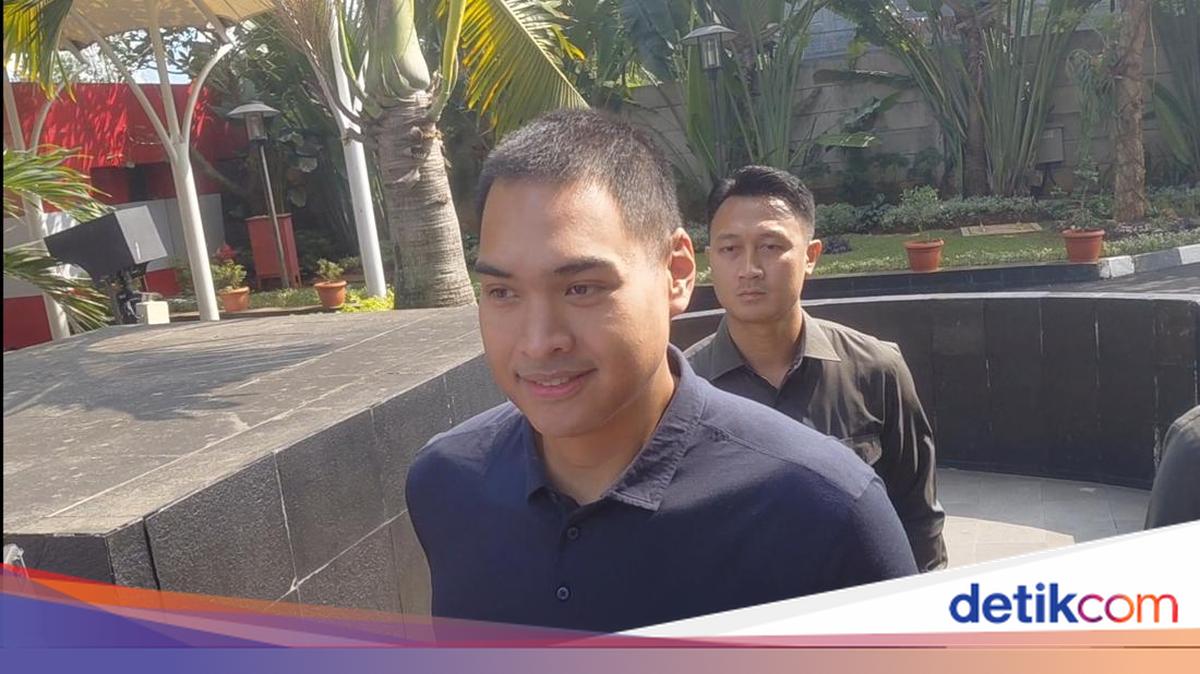 Penampilan Dito Ariotedjo yang Lebih Langsing Saat Diperiksa KPK