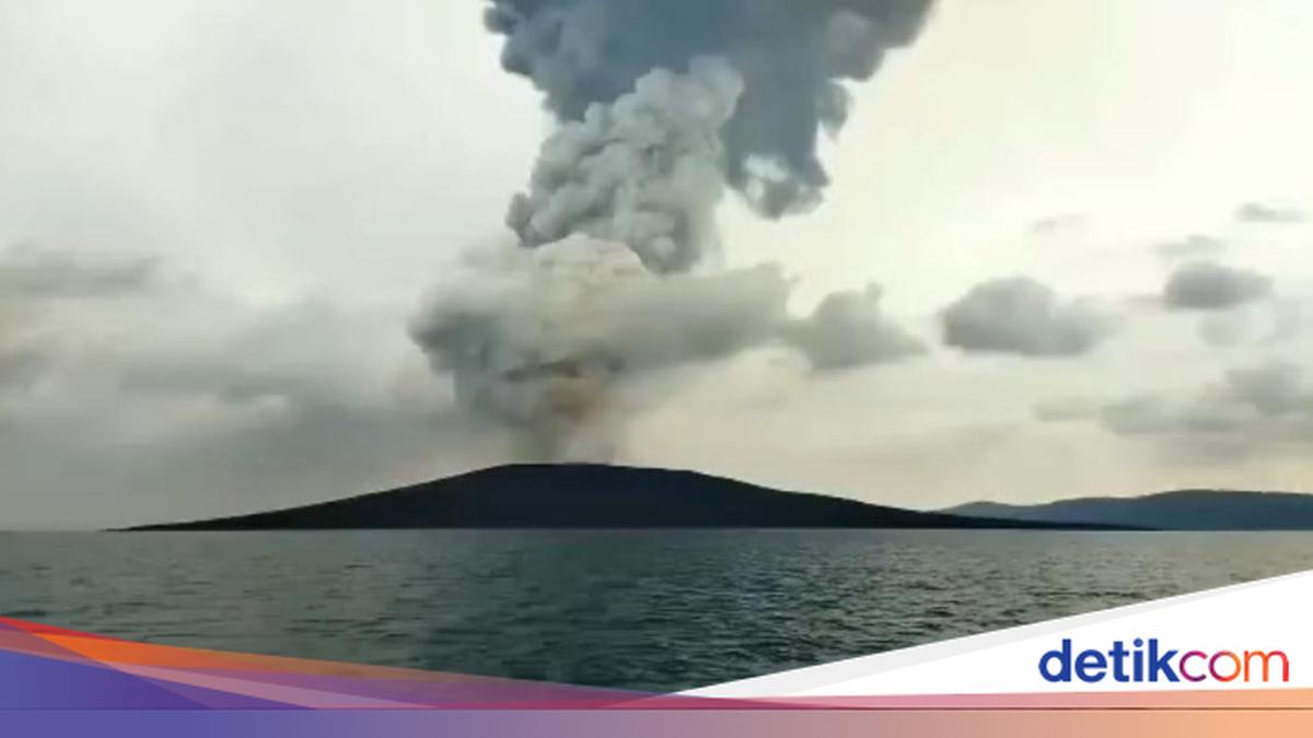 ---
Erupsi Gunung Anak Krakatau Terjadi Lagi, Durasi 17 Detik

---