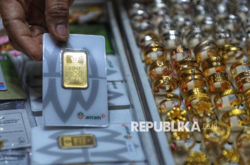 Kenaikan Harga Emas Antam dan Proyeksi Stabilitas di Masa Depan