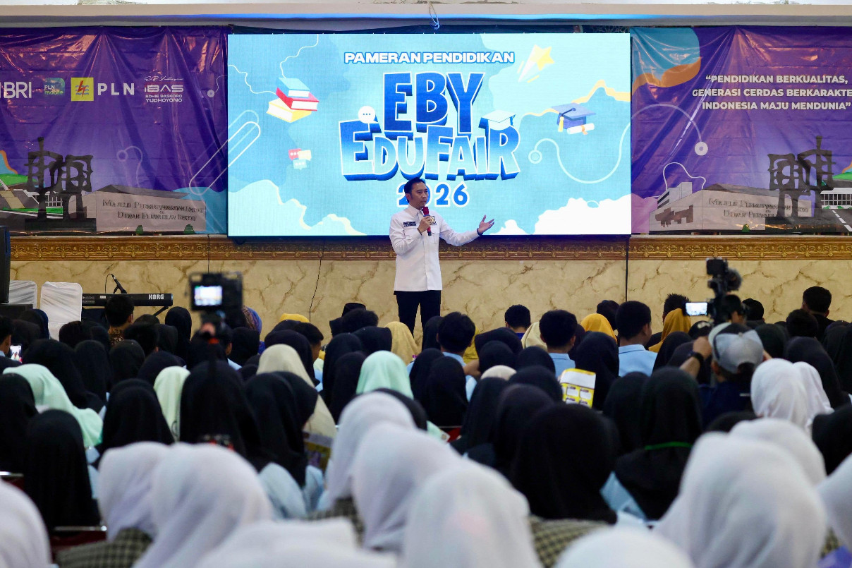 Ibas Ajak Siswa Tingkatkan Semangat Pendidikan di EBY EDU FAIR 2026