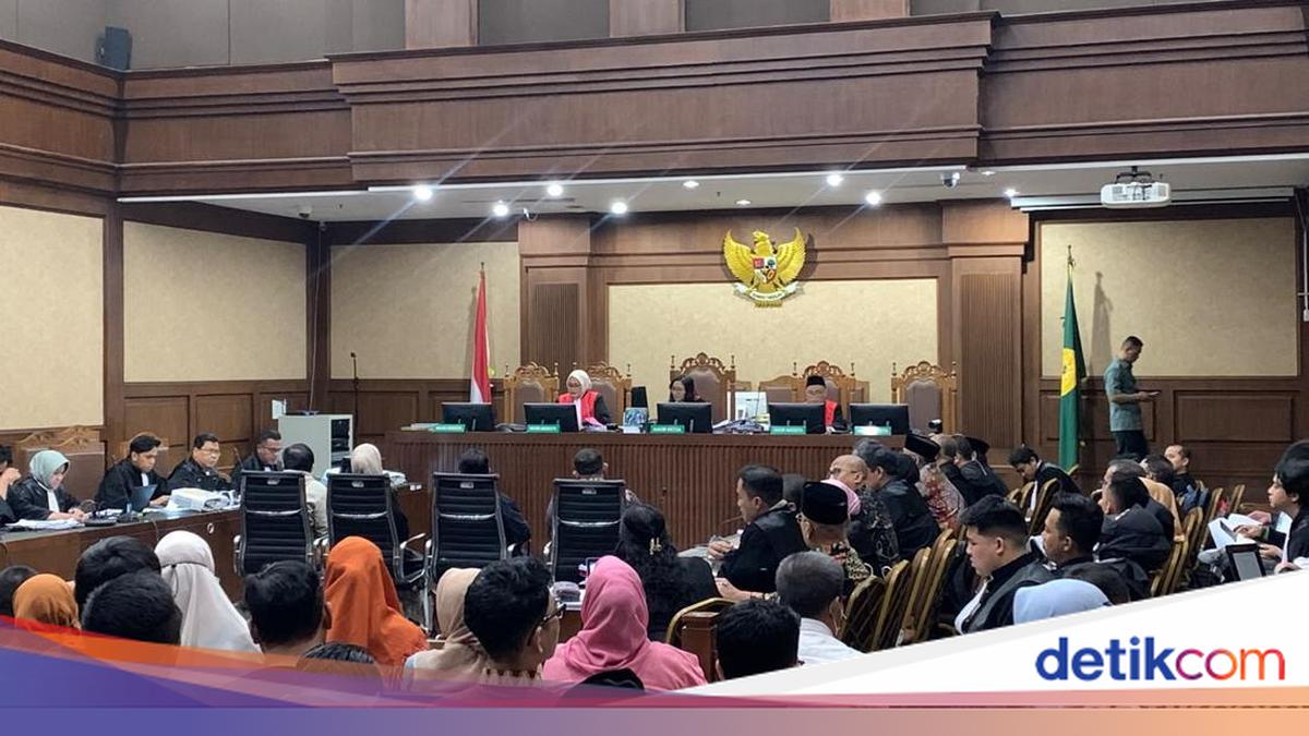 Jaksa KPK Pertanyakan Sumber Uang Mantan Staf Kemenag untuk Pembelian Barang Mewah