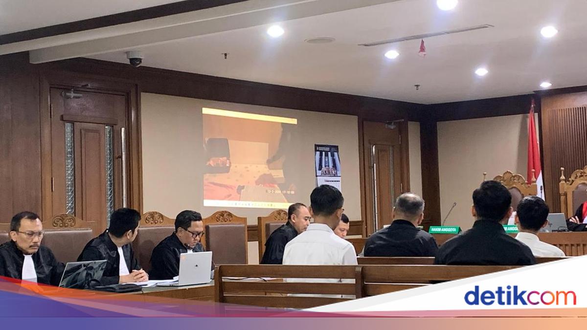 Jaksa KPK Tampilkan Video Penggeledahan Safe House Pejabat Bea Cukai