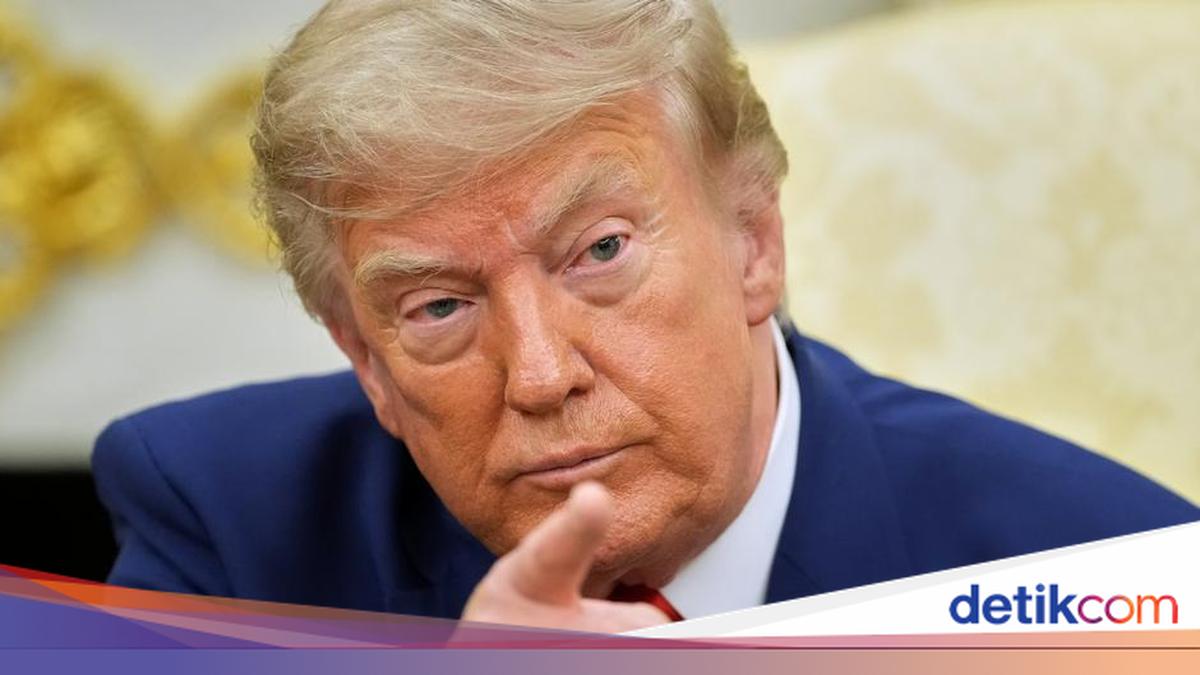---
Trump Minta Rusia dan China Tidak Terlibat dalam Konflik Iran

---