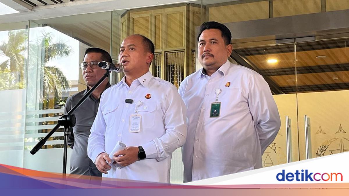 Kejagung Menegaskan Status Tersangka Febrie Adriansyah