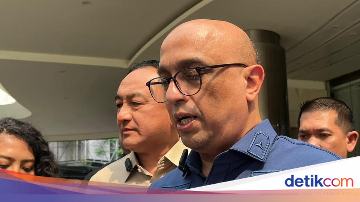 ---
Kejagung Menetapkan Sekretaris Deputi BGN Sebagai Tersangka Baru Kasus Korupsi

---