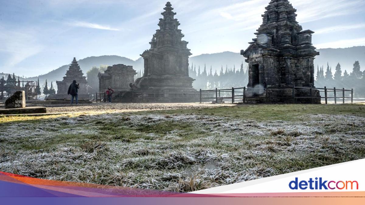 Fenomena Embun Upas di Dieng: Suhu Menyentuh -6 Derajat Celsius