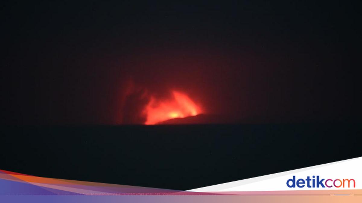 Update Terbaru Erupsi Gunung Anak Krakatau, Dentuman Terdengar dari Pos Pantau Pasauran