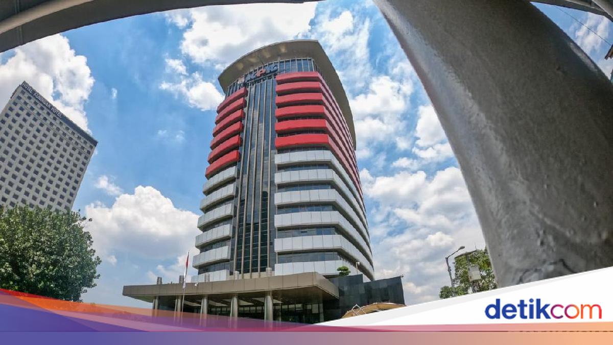 ---
KPK Tangkap Rektor Universitas Jenderal Soedirman dalam OTT

---