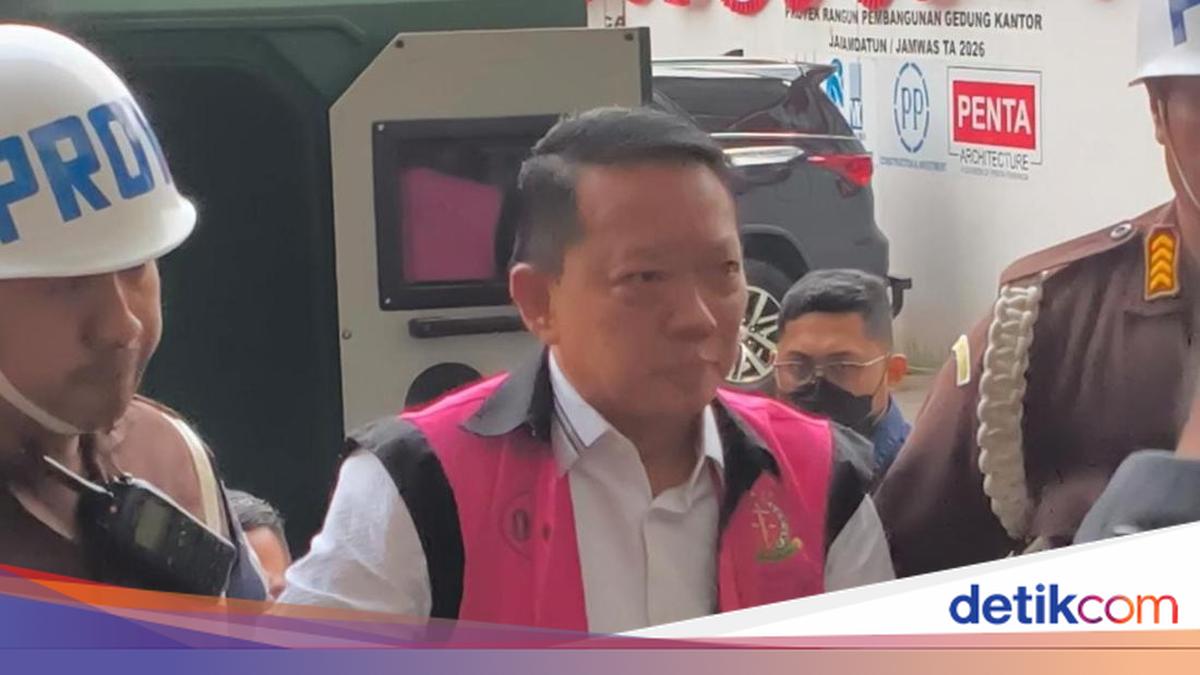 Mantan Jaksa Agung Muda Febrie Adriansyah Diperiksa Terkait Kasus TPPU