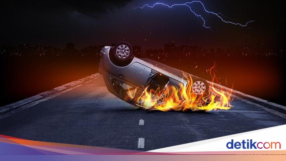 ---
Kebakaran Mobil Listrik Terjadi di Gerbang Tol Cikampek Utama

---