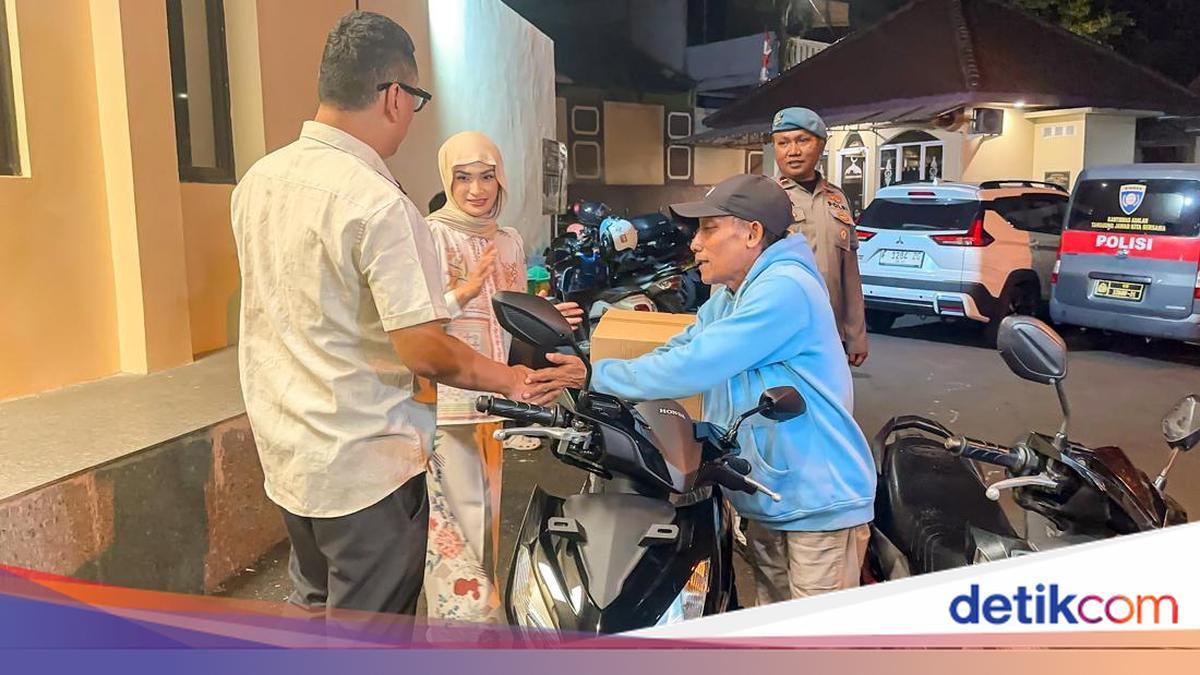 Pengemudi Ojol Terima Motor Baru Setelah Kasus Perusakan di Jakarta Selatan