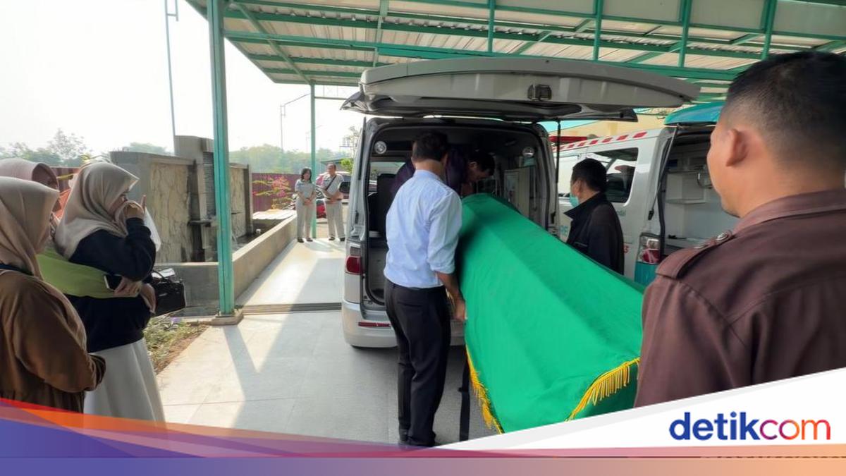 Kecelakaan Tragis di Tol Batang, Pasutri Tewas Saat Antar Jenazah Anak