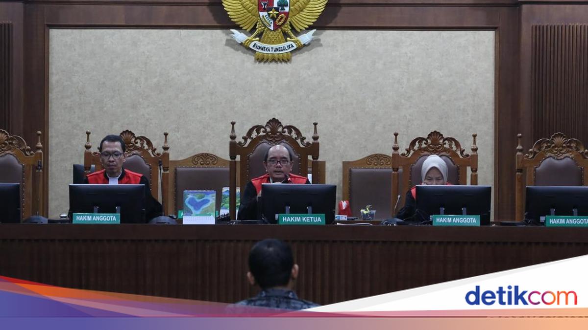 Tanggapan Pengacara Budiman Bayu Terhadap Kesaksian Pimpinan Blueray di Persidangan Kasus Bea Cukai