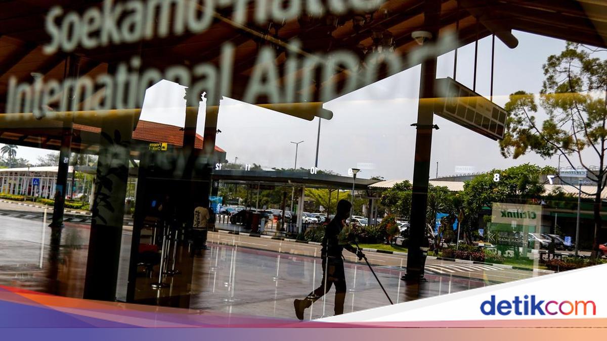 Perpanjangan Penutupan Bandara Soekarno-Hatta Hingga Tengah Malam