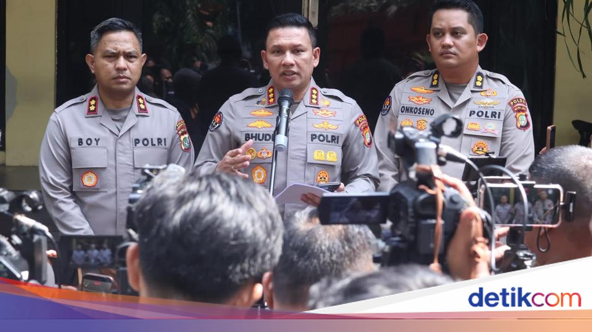 Penemuan Ratusan Senjata di Sekolah Swasta Jakarta Selatan Terkait Mantan Ketua Yayasan yang Sudah Meninggal