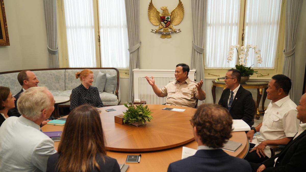Prabowo dan Delegasi Imperial College Bahas Kerja Sama Pendidikan