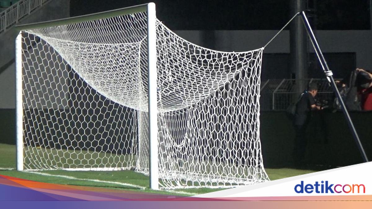 Kekalahan PSM di Kandang Memicu Kericuhan Suporter dan Kerusakan Stadion