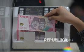 Rupiah Tertekan di Rp 17.349 per Dolar AS, Dampak Sentimen The Fed