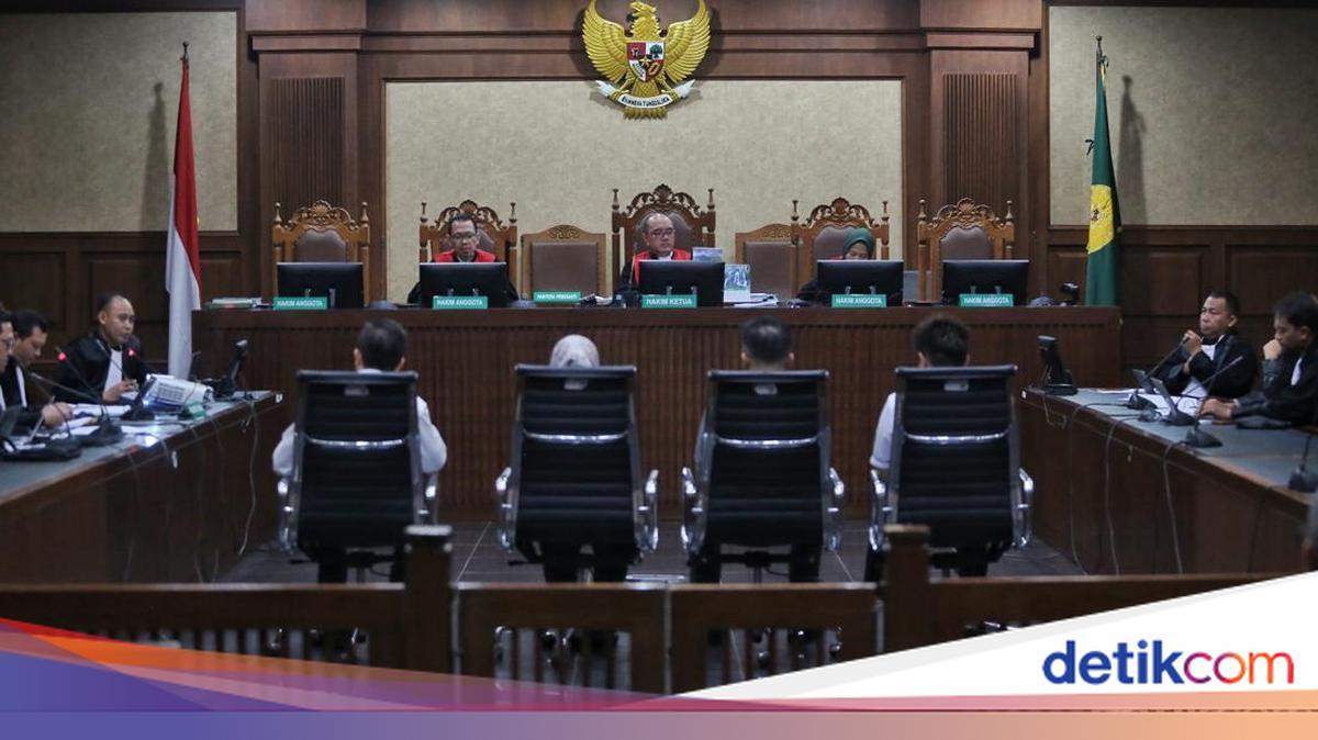 Pengusaha Tembakau Mengungkap Permintaan Uang oleh Pegawai Bea Cukai