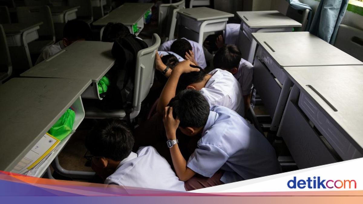 Sekolah di Filipina Laksanakan Latihan Tanggap Darurat Menghadapi Penembakan
