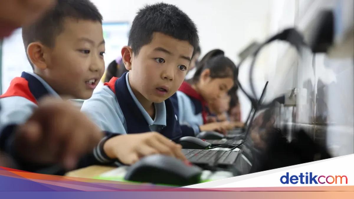 China Percepat Pendidikan AI Melalui Pembaruan Kurikulum dan Reformasi Guru