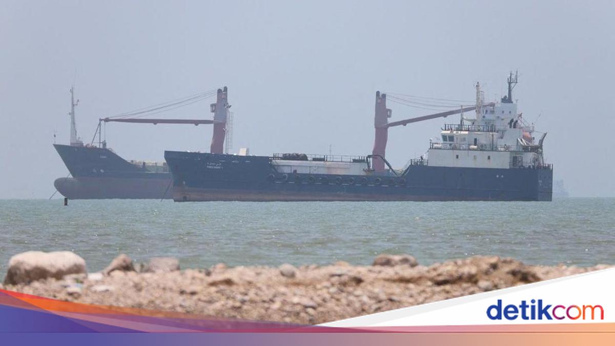 Ketegangan Berlanjut di Selat Hormuz antara Iran dan AS