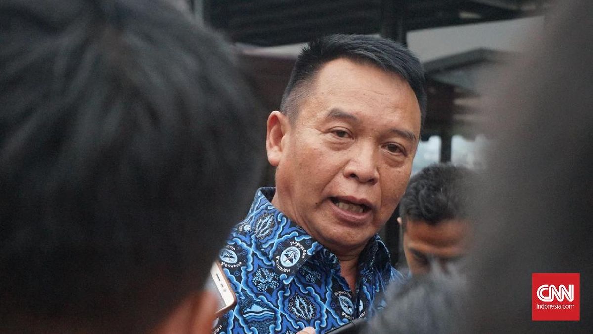 TB Hasanuddin Mengkritik Pernyataan Panglima TNI Terkait Tanggung Jawab Keamanan