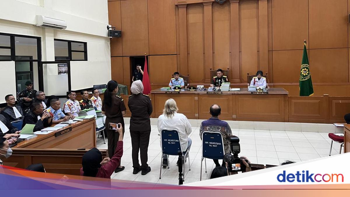 ---
Dua Terdakwa Kasus Korupsi Pengadaan Satelit Kemhan Dijatuhi Hukuman Penjara

---