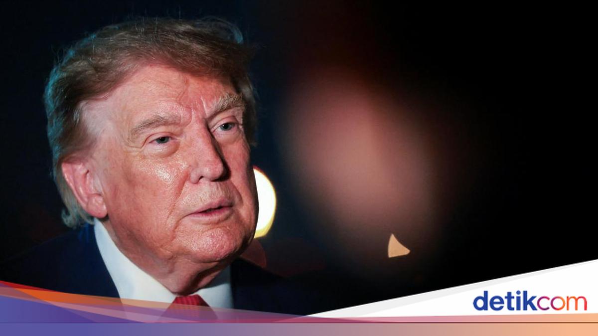 Trump Menanggapi Kekhawatiran tentang Kapal Induk USS Abraham Lincoln